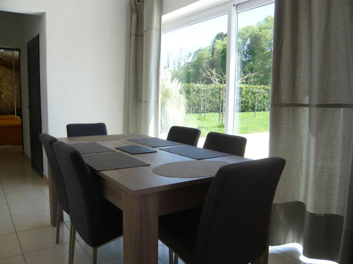 Ferienwohnung Locations Des Alpilles Saint-Rémy-de-Provence Exterior foto