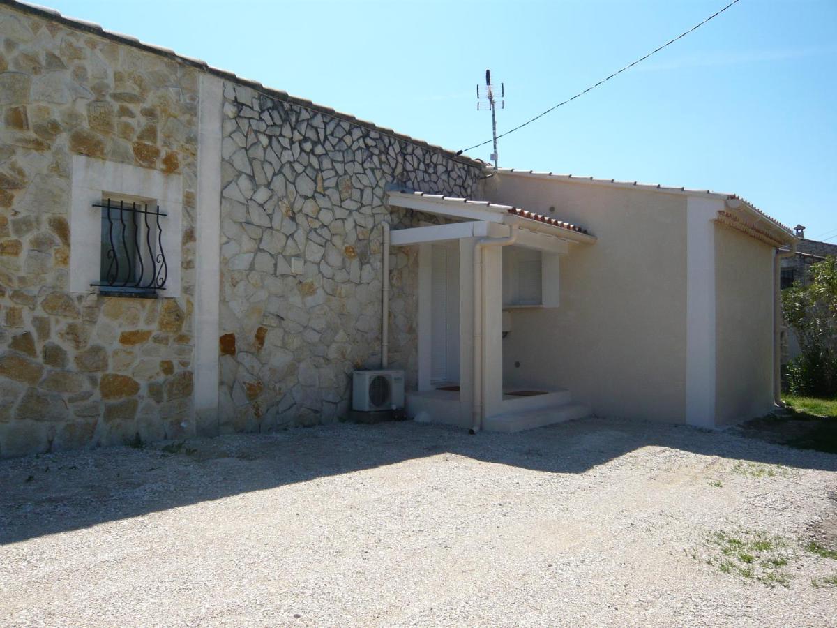 Ferienwohnung Locations Des Alpilles Saint-Rémy-de-Provence Exterior foto