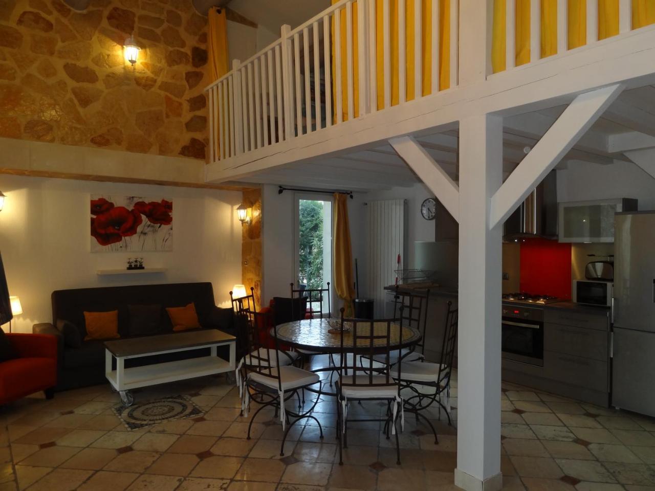 Ferienwohnung Locations Des Alpilles Saint-Rémy-de-Provence Exterior foto