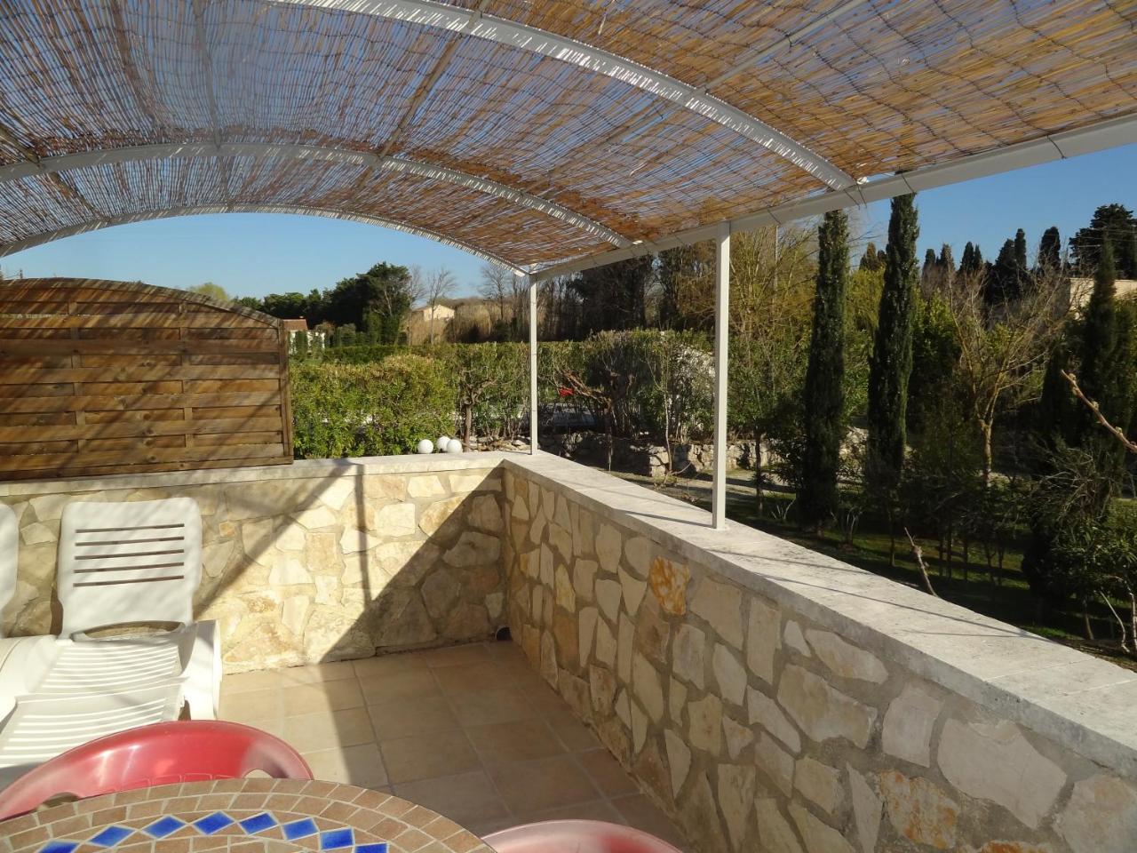 Ferienwohnung Locations Des Alpilles Saint-Rémy-de-Provence Exterior foto